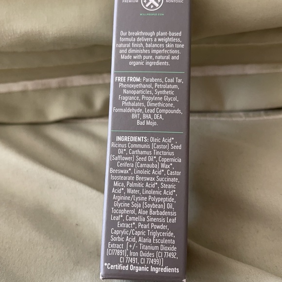 Well People Narcissist Foundation Cream Rich Mocha - Picture 3 of 8